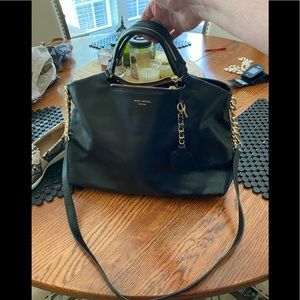 Beautiful Henri Bendel Bag